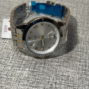 OLEVS Silver and Gold Mens Sport Quartz Watch New